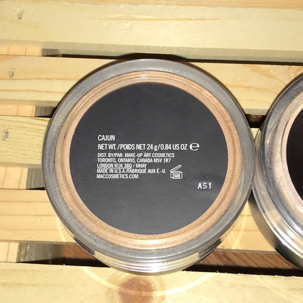 3 Authentic MAC ❤️💁🏻 - Picture 2 of 8
